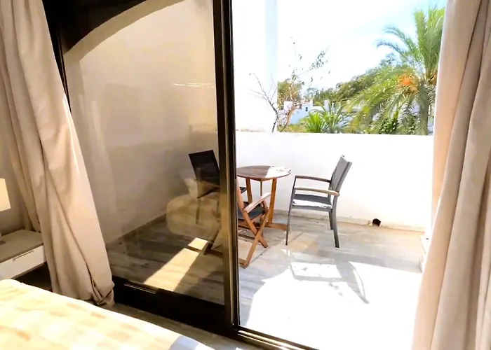 شقة Golden Penthouse, Elviria, ماربيا