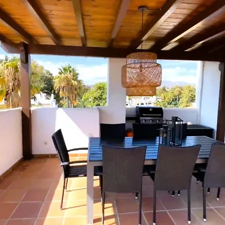 Apartment Golden Penthouse, Elviria, *
